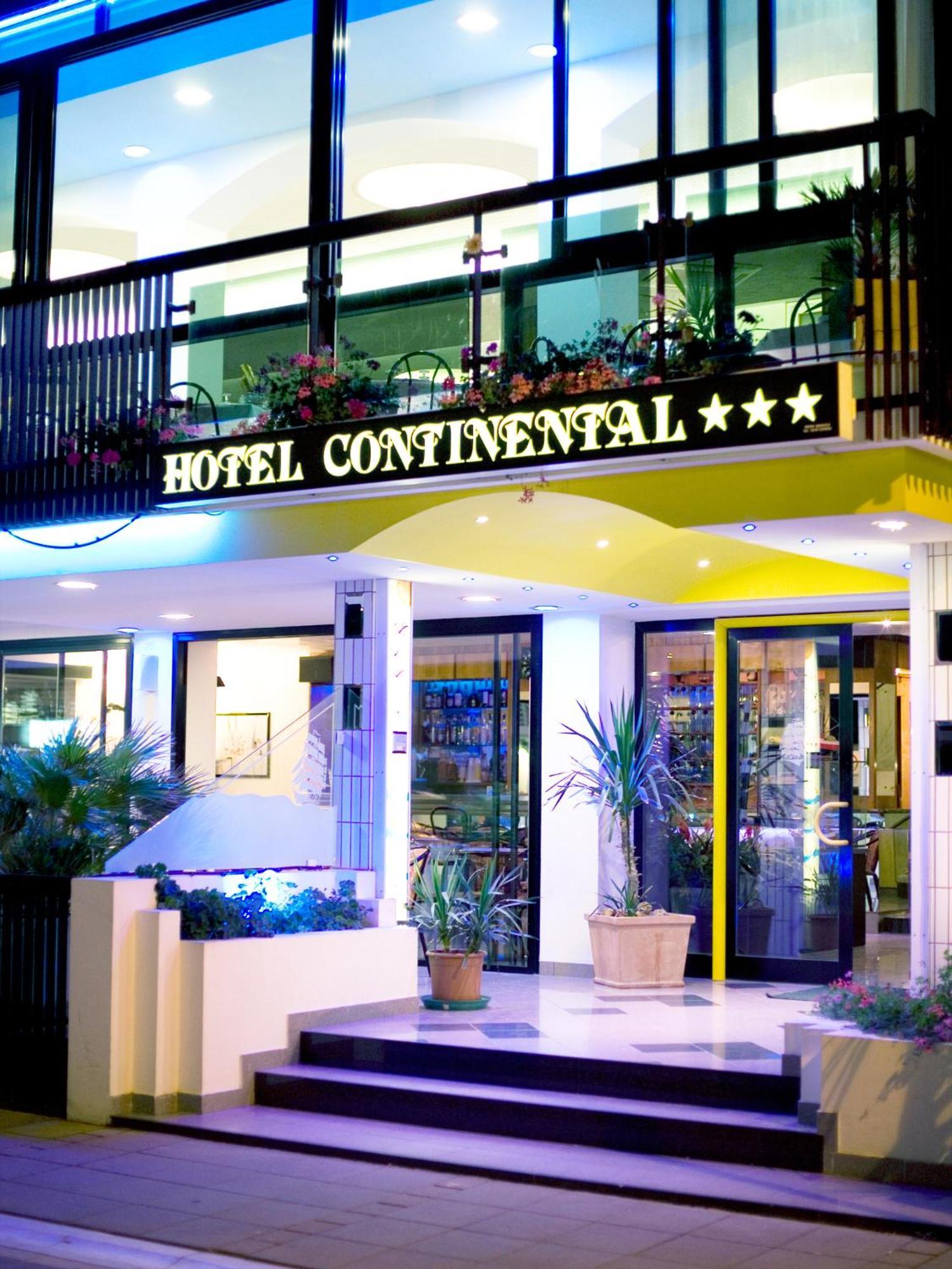 Hotel Continental Bellaria-Igea Marina Buitenkant foto